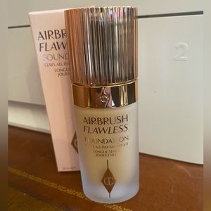 Charlotte Tilbury Airbrush Flawless Foundation.  7.5 Neutral.  New in box.